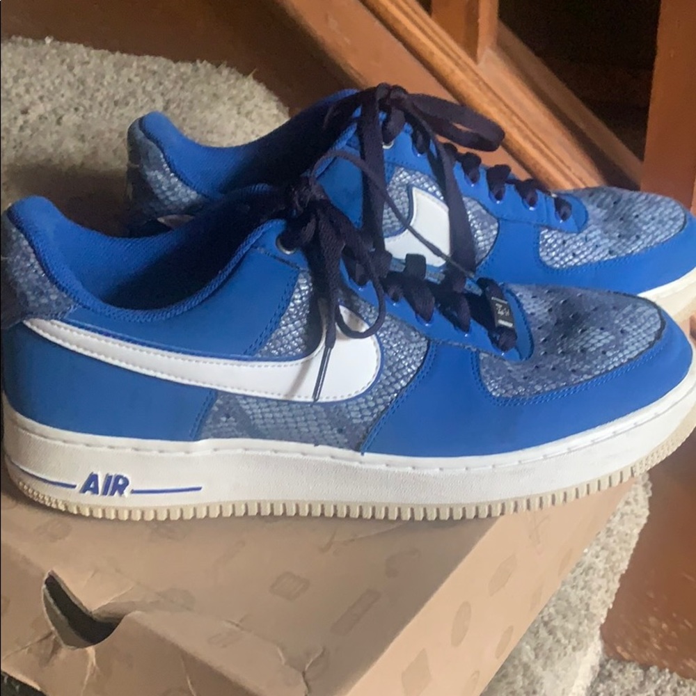 Air Force 1 sneakers